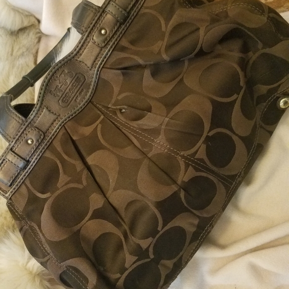 Handbag - Picture 1 of 1